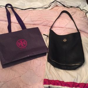 Tory Burch Shoulder Bag with zipper detailing